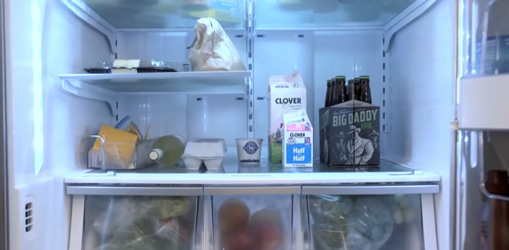 Is it OK to leave food uncovered in the refrigerator (Explained)